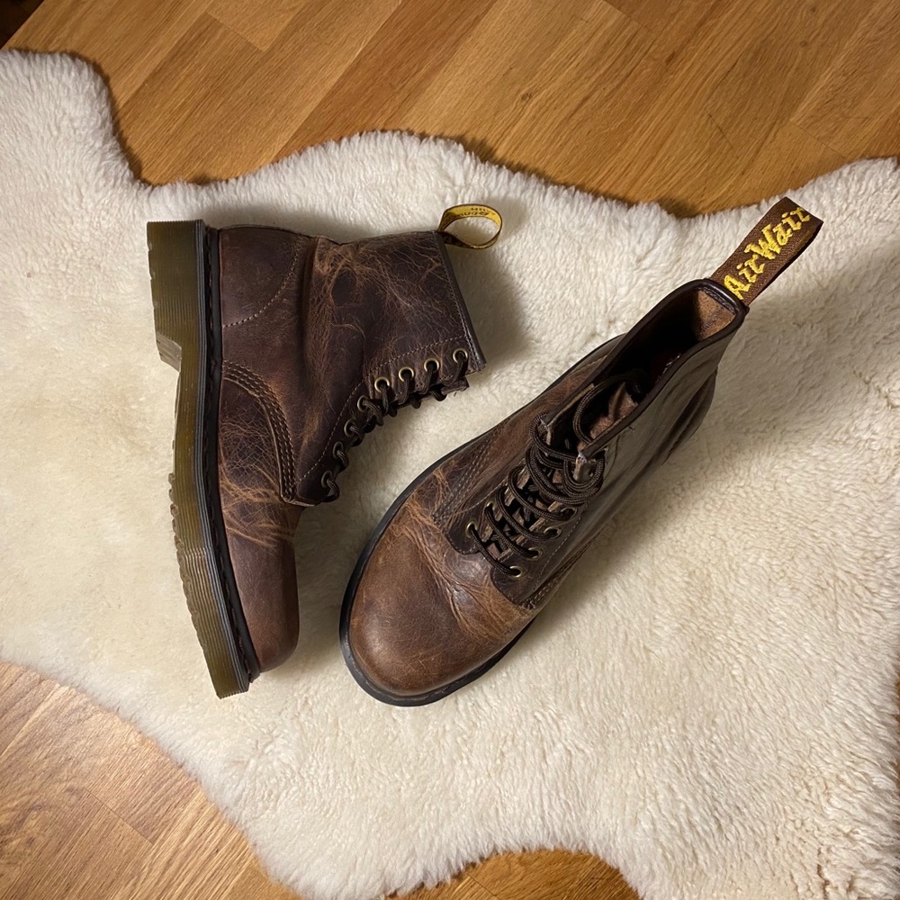 DR. MARTEN Aztec Crazy Horse